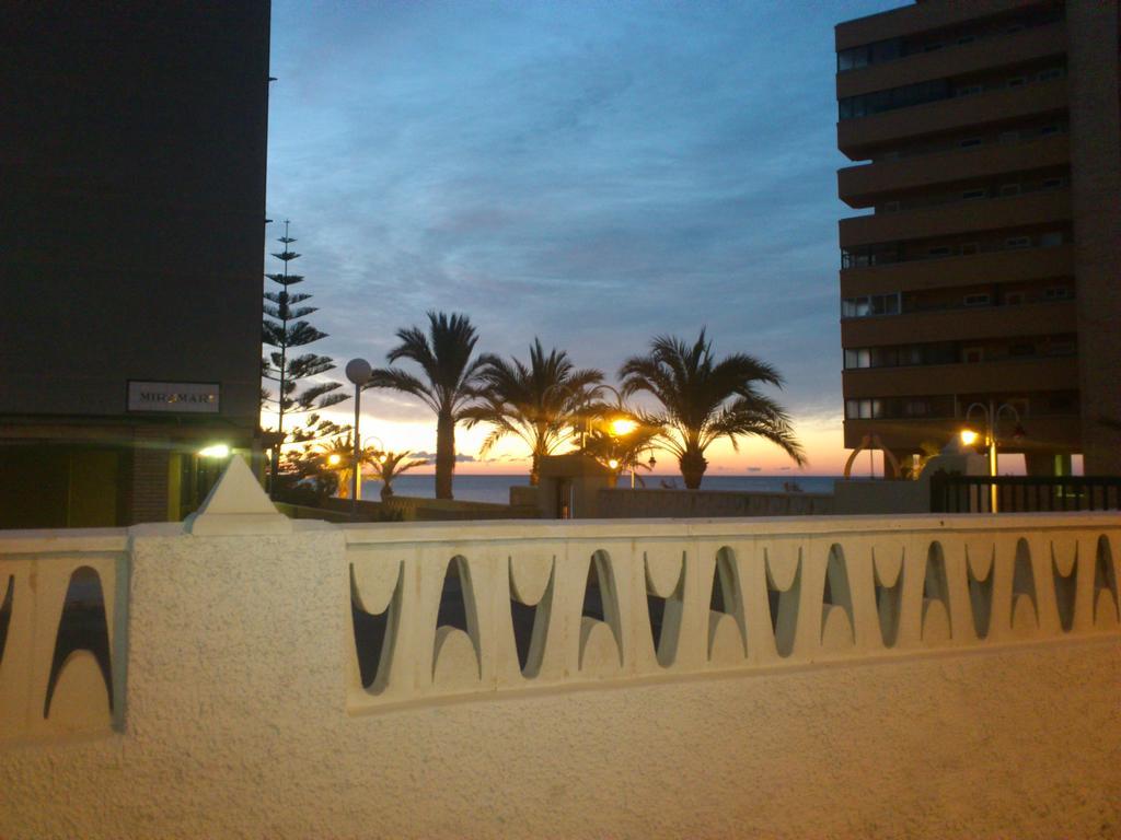 Villa Arenales Del Sol Chambre photo